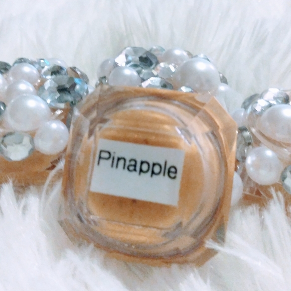 🆕 Organic Pineapple Lip Balm - Picture 3 of 3